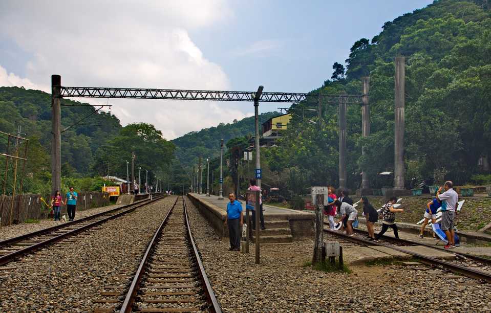 Die gegenwärtig nicht genutzte Station Shengxing an der Old Mountain Line erfreut sich besonderer touristischer Beliebtheit, mit 402 Metern über dem Meeresspiegel war sie auch die höchste Station im westlichen Streckennetz der TRA.