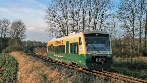 Seit 13. Dezember 2017 erbringt der Triebwagen 650 032-4 der PRESS wieder alle Leistungen zwischen Bergen auf Rügen und Lauterbach Mole.