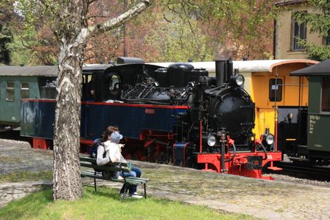 An zwei Mai-Wochenenden kam die Lok Aquarius C. zwischen Steinbach und Schlössel zum Einsatz.