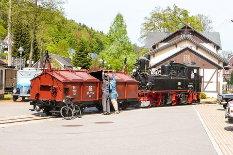 Beim 5. Fototag im Schmalspurbahn-Museum Rittersgrün präsentierte der Verein den neu beschrifteten KKw 97-27-04.