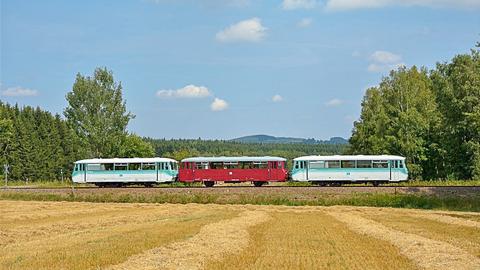 Der Zug der EAB am 19. August 2018 zwischen Markersbach und Scheibenberg.