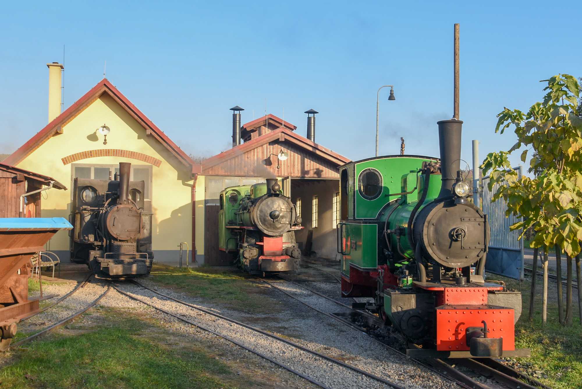 In Zbýšov bei Brünn präsentierte der Verein MPŽ am 14. Oktober 2018 die ehemalige Lok 3 aus Mladějov (RIIIc, Leihgabe NTM Prag), seine betriebsfähige ČKD-BS 80 sowie seine ebenfalls betriebsfähige Henschel-Fabia.