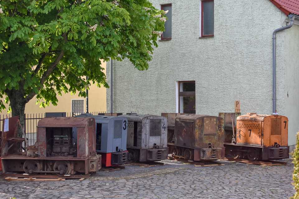Hoffest in Brandis bei Leipzig – von den fünf Deutz-Diesellokomotiven kamen vier einst in der Nachbarschaft zum Einsatz.