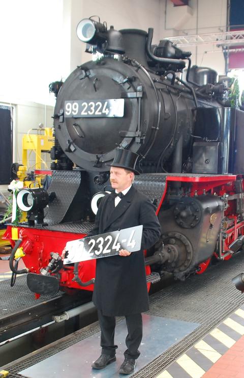 Rolf-Bodo Credo am 10. Juli 2009 bei der feierlichen Inbetriebnahme der Neubau-Molli-Lok 99 2324-4.