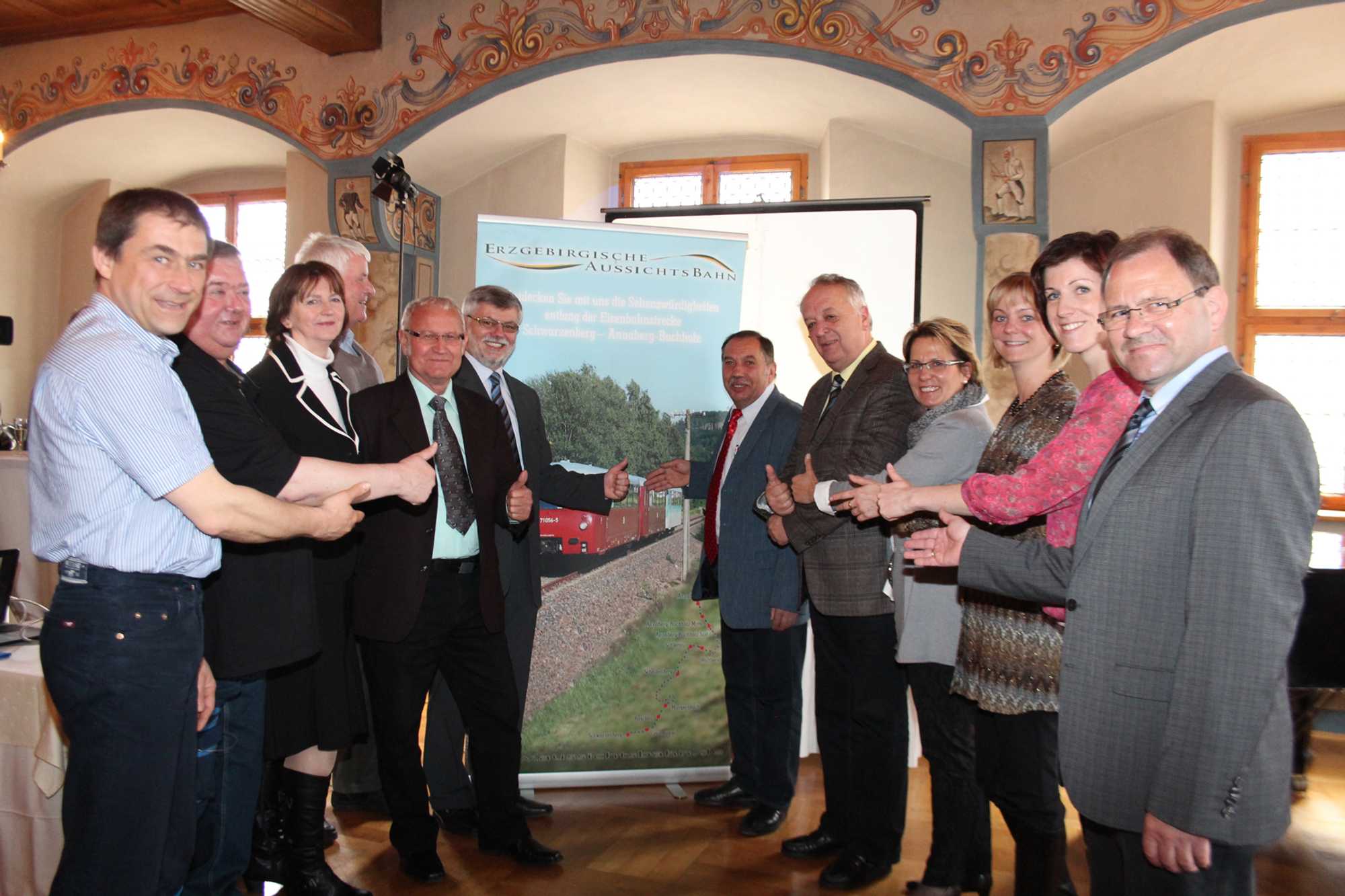 Nach der Vertragsunterzeichnung über die Fahrtage 2014 der EAB in Annaberg-Buchholz.