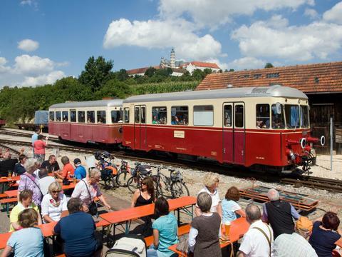 So sieht es bei einem Bahnhofsfest in Neresheim aus – im Sommer 2020 ebenfalls?
