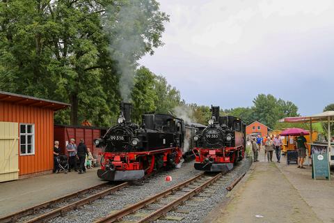 Das gab es in der Geschichte des Schwarzbachbahnvereins noch nie: zwei IV K in Lohsdorf. Die Partnerschaft mit der Museumsbahn Schönheide machte dies am 5./6. September 2020 möglich.