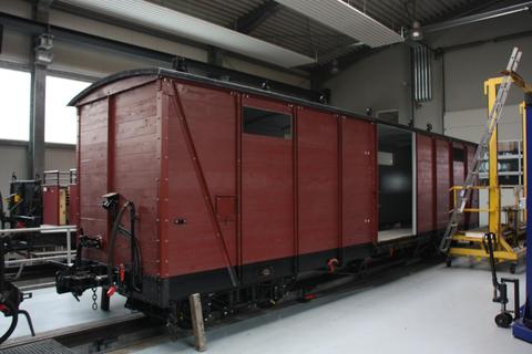 Güterwagen 97-12-53 komplettiert, aber noch nicht beschriftet.
