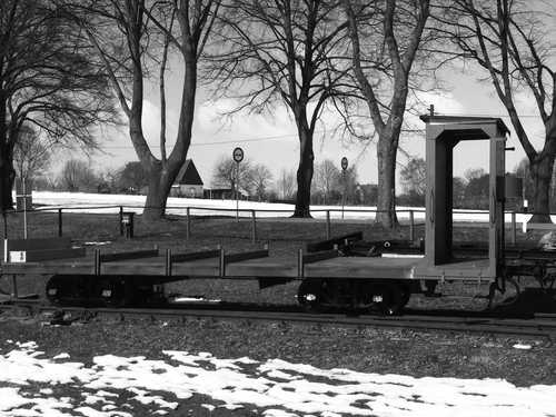 Der „Stangenwagen“ 97-55-16 wird Anfang Mai fertig sein – hier der Arbeitsstand am 1. April 2013 in Mesendorf.