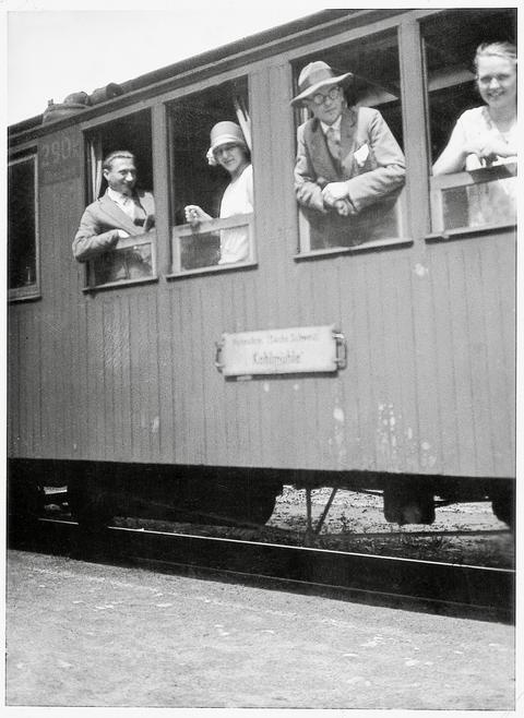 Der spätere 970-855 Erstbesetzung um 1925 noch als 290K auf der Schwarzbachbahn in Sachsen.