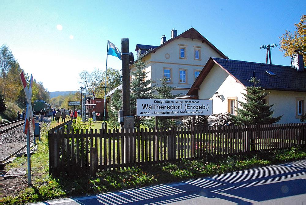 Herbstausfahrtstation Walthersdorf.