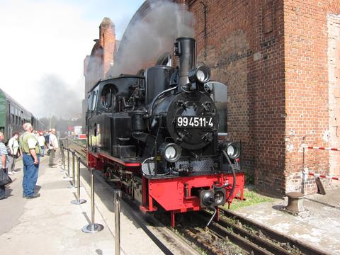 99 4511-4 der Preßnitztalbahn in Meiningen im Einsatz.