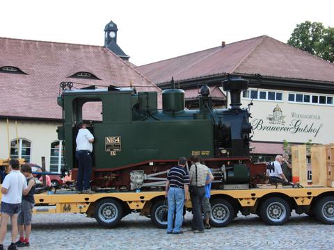 Bereits am 30. Juni 2009 konnte die I K Nr. 54 für einen Abend im Rahmen der Willkommens-Tour durch Sachsen vor der Wernesgrüner Brauerei begrüßt werden.