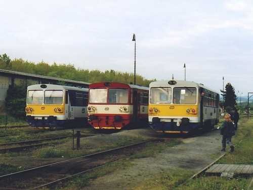 In Vilemov/Willomitz trafen sich am 14. Mai 2005 drei CD-810 (Foto: Jochen Vielhauer)
.