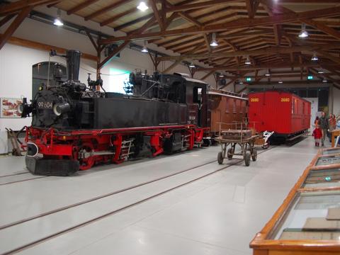 Der Güterschuppen in Radebeul Ost hat inzwischen regelmäßig geöffnet. Am 31. März entstand diese Aufnahme mit 99 604 von Danilo Pietzsch.