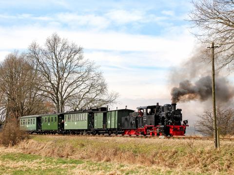 Eine Osterüberraschung war der Einsatz der Rügener Schlepptenderlokomotive 99 4652 beim „Pollo“ – Ronald Meissner war ebenso wie weitere knapp 2400 Fahrgäste in der Prignitz dabei.